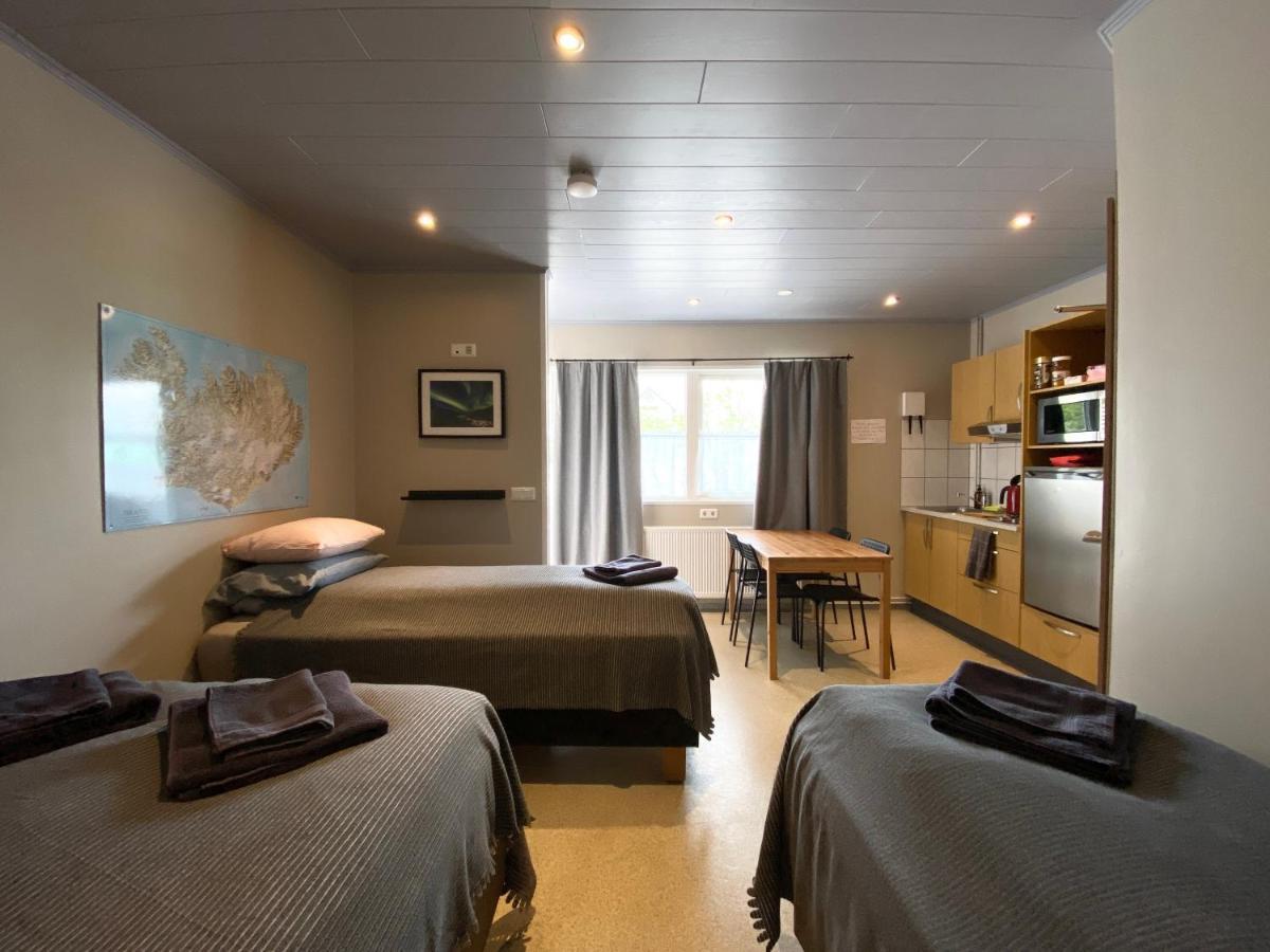 Studio Apartments Сейдисфьордюр Экстерьер фото
